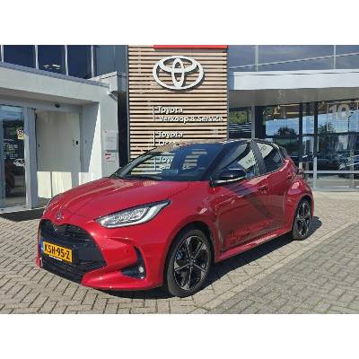 Toyota Yaris 1.5 Hybrid Executive 96 kW