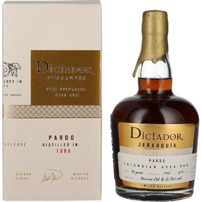 DICTADOR JERARQUIA 1990 PARDO 41% 0,7 l (karton)