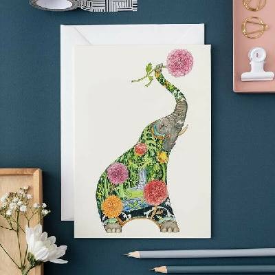 The DM Collection, UK The DM Collection Autorská pohlednice Elephant with Flowers 12 x 17