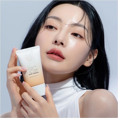 BOM Beauty Of Majesty, Foundation Free Tone Cover Sun cream SPF50+ PA++++, 50 g