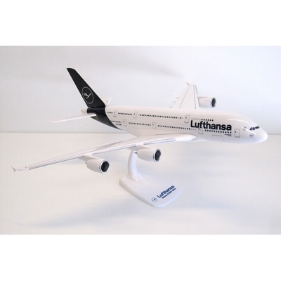 PPC Holland Airbus A380 841 Lufthansa "2018s" colors. Named "München" Snap Fit 1:200