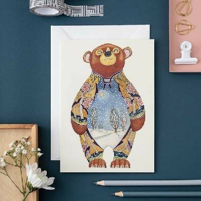 The DM Collection, UK The DM Collection Autorská pohlednice Bear in the snow 12 x 17