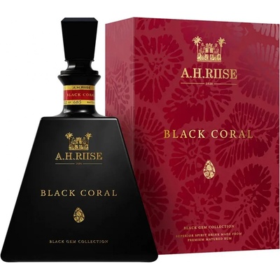 A.H. Riise Black Coral 45,8% 0,7 l (karton)