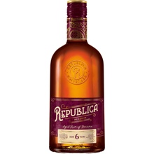 Božkov Republica Reserva 6y 40% 0,7 l (čistá flaša)