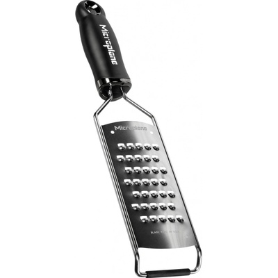 Veľmi hrubé strúhadlo Microplane Gourmet, čierne