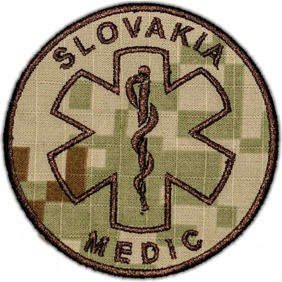 APK Nášivka "SLOVAKIA Medic" 8,5cm so SZ - digital púšť