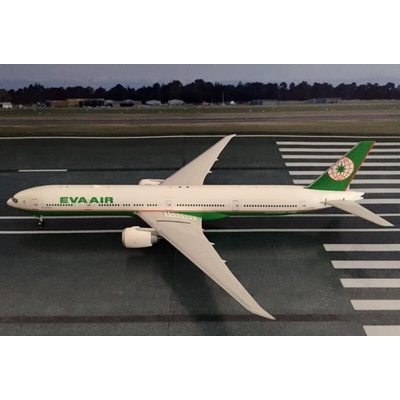 Phoenix B777-35EER EVA Air 1990s Colors 1:200