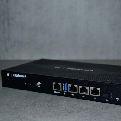 Ubiquiti ER-4