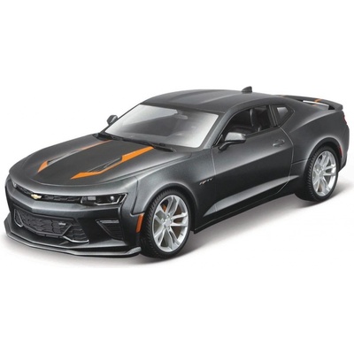 Maisto 2017 Chevrolet Camaro 50th Anniversary metal šedý 1:18