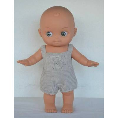 Mini Panchas Bábika v strieborno-sivých krátkych nohaviciach, zelené oči, 28 cm