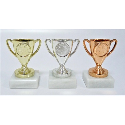VIZINGR Trofeje P021-800