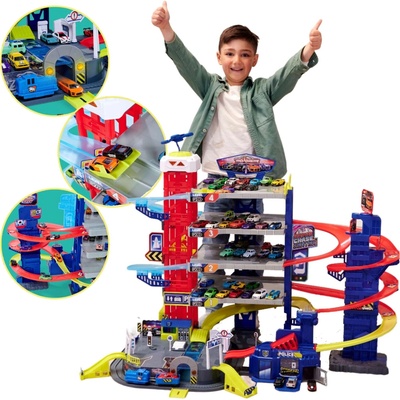 Majorette Super Chase Center