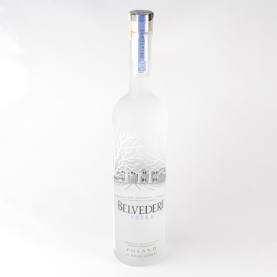Belvedere Svítící 40% 3 l (holá láhev)