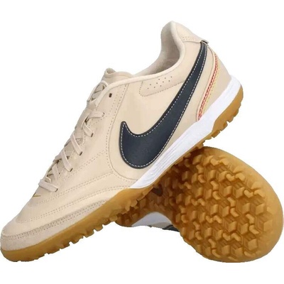 Nike Tiempo