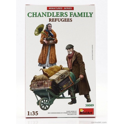 Miniart Figures Chandlers Family Refugees 1:35