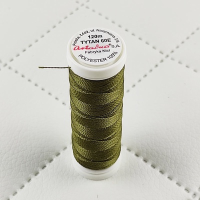 Šijacia niť Titan 60E 120 m farba khaki 2582 malá
