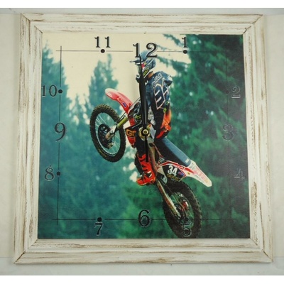 QUARTZ Nástenné hodiny s motívom CROSS zelené