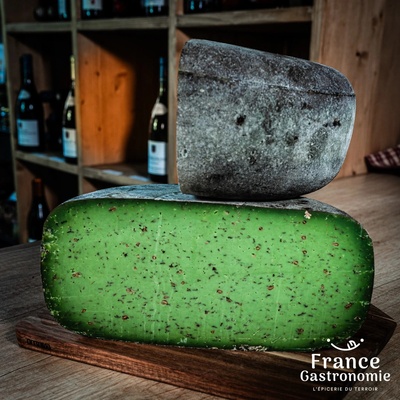 Fresh products Gouda farmářská se zeleným Pestem 100 g