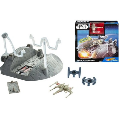 Mattel Hot Wheels Star Wars TDeath Star Trench Run CMT37