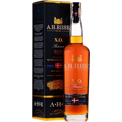 A.H. Riise XO Reserve Thin Blue Line 40% 0,7 l (karton)