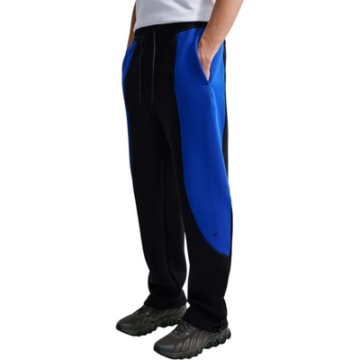 Nike Tech Fleece čierna