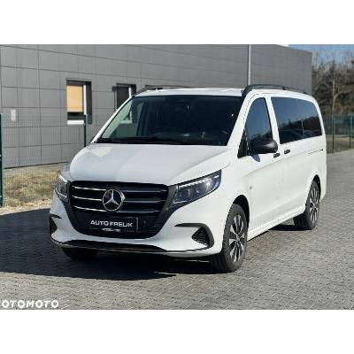 Mercedes-Benz Vito Tourer PRO 120 kW