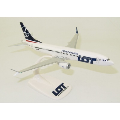 PPC Holland B737 MAX 8 LOT Polish Airlines 2010 Colors. With Star Alliance Logo 1:200