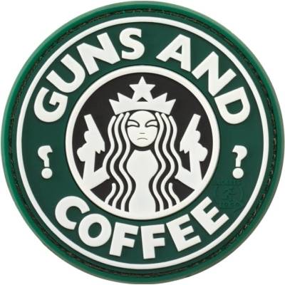 Gumová nášivka Jackets to Go nápis Guns and Coffee - zelená-biela