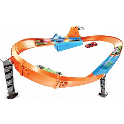 Mattel Hot Wheels Rychlý závod na dráze + autíčko GJM75