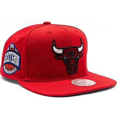 Mitchell & Ness Chicago Bulls NBA Conference Patch Snapback