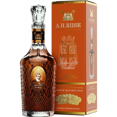 A.H. Riise Non Plus Ultra Ambre d´Or Excellence 42% 0,7 l (karton)
