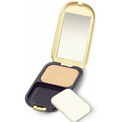Max Factor Facefinity kompaktní make-up SPF20 odstín 008 Toffee 10 g