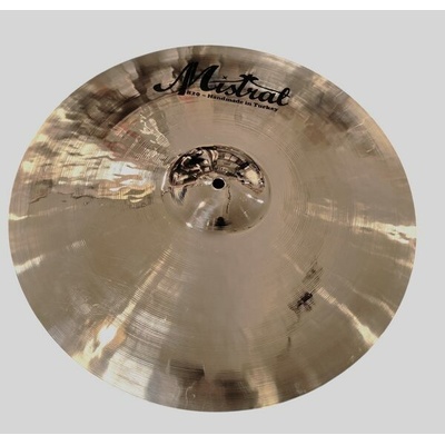 Mistral Brilliant model 2022 17" crash
