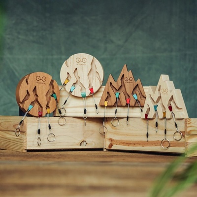 YY Vertical YY Key Holder Mountain