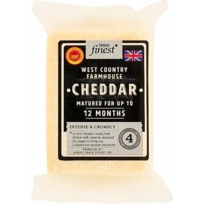 Tesco Finest West Country Farmhouse Cheddar polotvrdý plnotučný zrající sýr 200 g