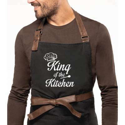 Kariban HobbyTriko Zástěra pro muže EXCLUSIVE King of the Kitchen Černošedá