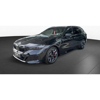BMW 550e xDrive M Sport 360 kW
