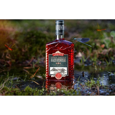 Helsinki Haltiatunturi 35% 1 l (holá láhev)