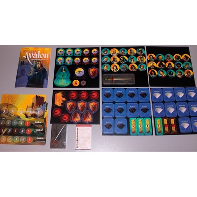 Indie Boards and Cards Avalon: Big box Edition