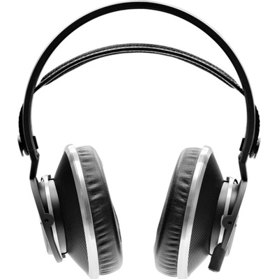 AKG K 812