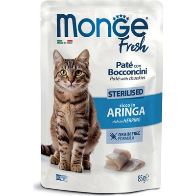 MONGE Fresh Sterilised paštéta s kúskami sleďa v kapsičke pre sterilizované mačky 85 g