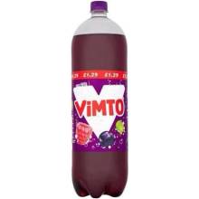 Vimto Fizzy sycená limonáda s příchutí hroznů, malin a černého rybízu 2 l