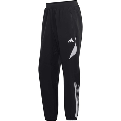 adidas Tech Essentials čierna