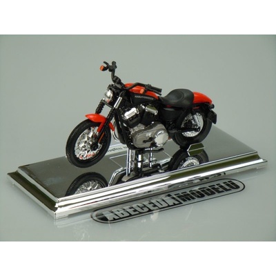 Harley Davidson Maisto 2015 Street 750 červená1:18