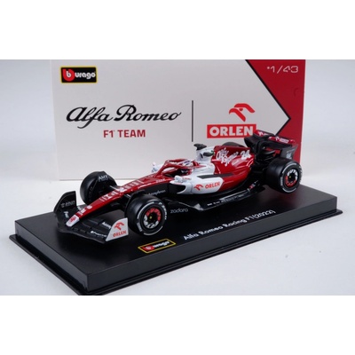 Bburago Formula F1 Alfa Romeo Orlen C42 2022 nr.24 Zhou Guanyu with driver and de 1:43