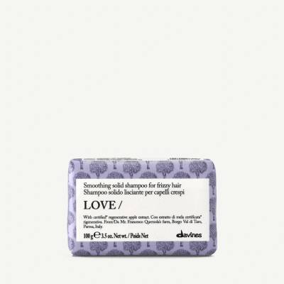 Davines Essential Haircare Love Smoothing Shampoo Bar – tuhý šampon pro nepoddajné a krepaté vlasy 100 g