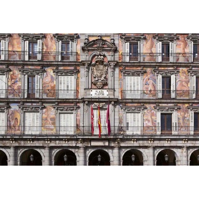 Dimex MS-5-0808 Vliesová fototapeta Hlavní náměstí Madridu rozměry 375 x 250 cm