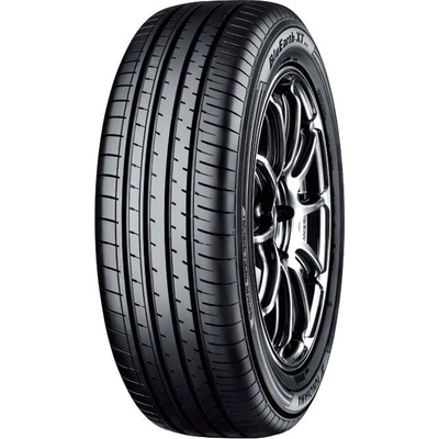 YOKOHAMA AE61 225/50 R18 99V